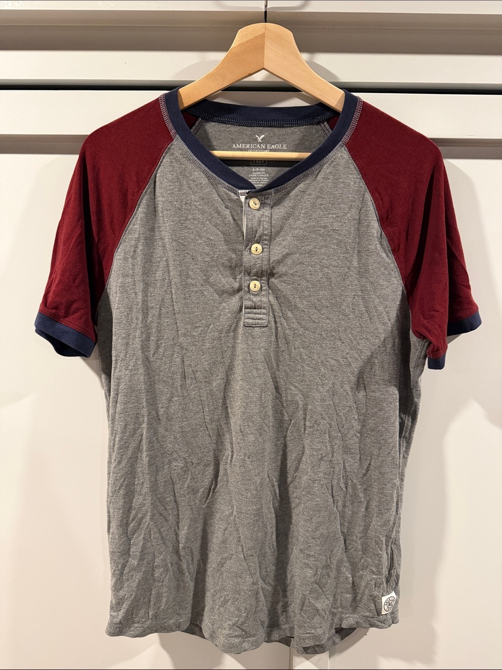 American Eagle Outfitters Gray Henley with Burgundy Raglan Sleeves and Navy Trim
